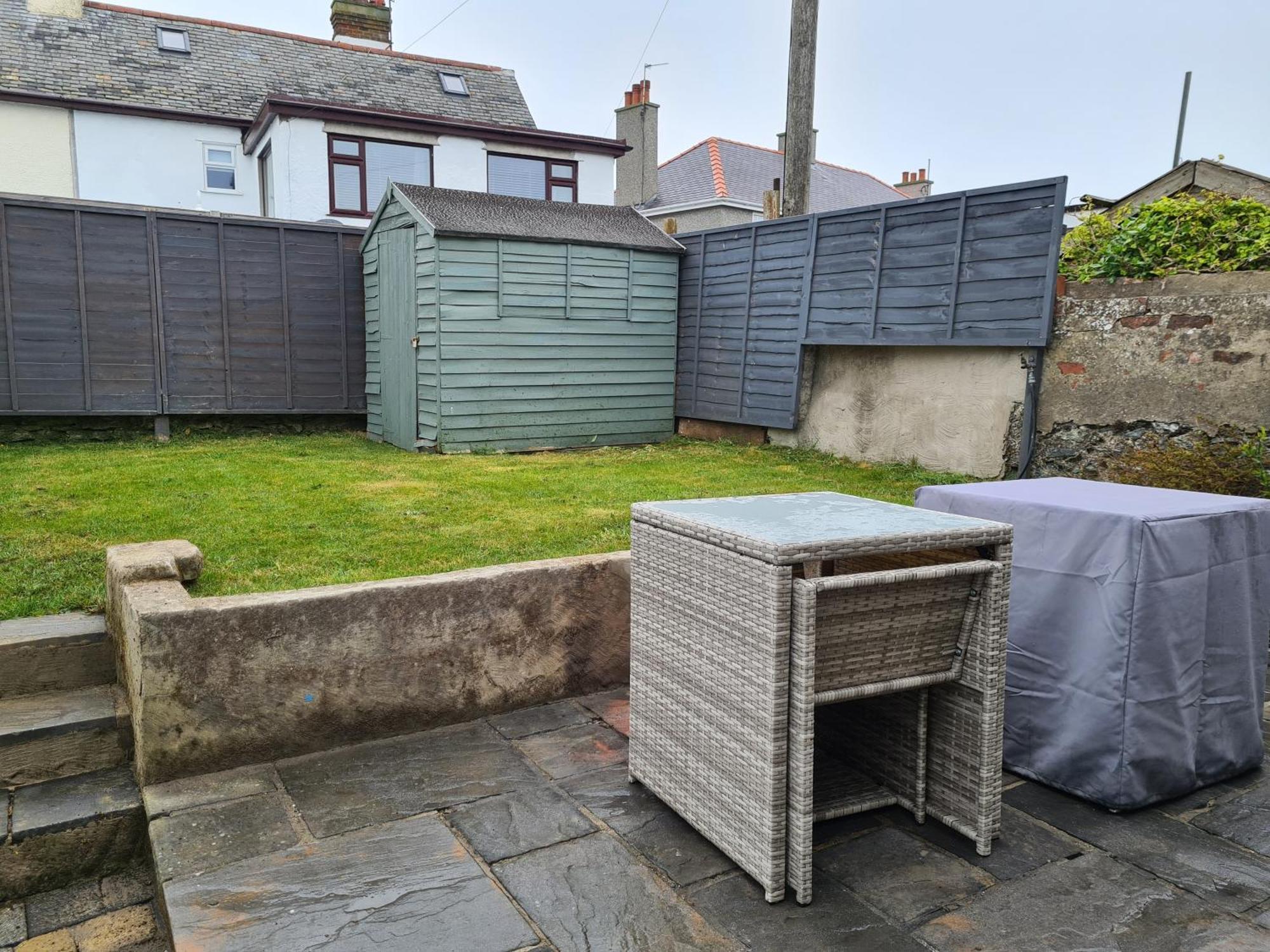 Villa Blodfa Holyhead Exterior foto